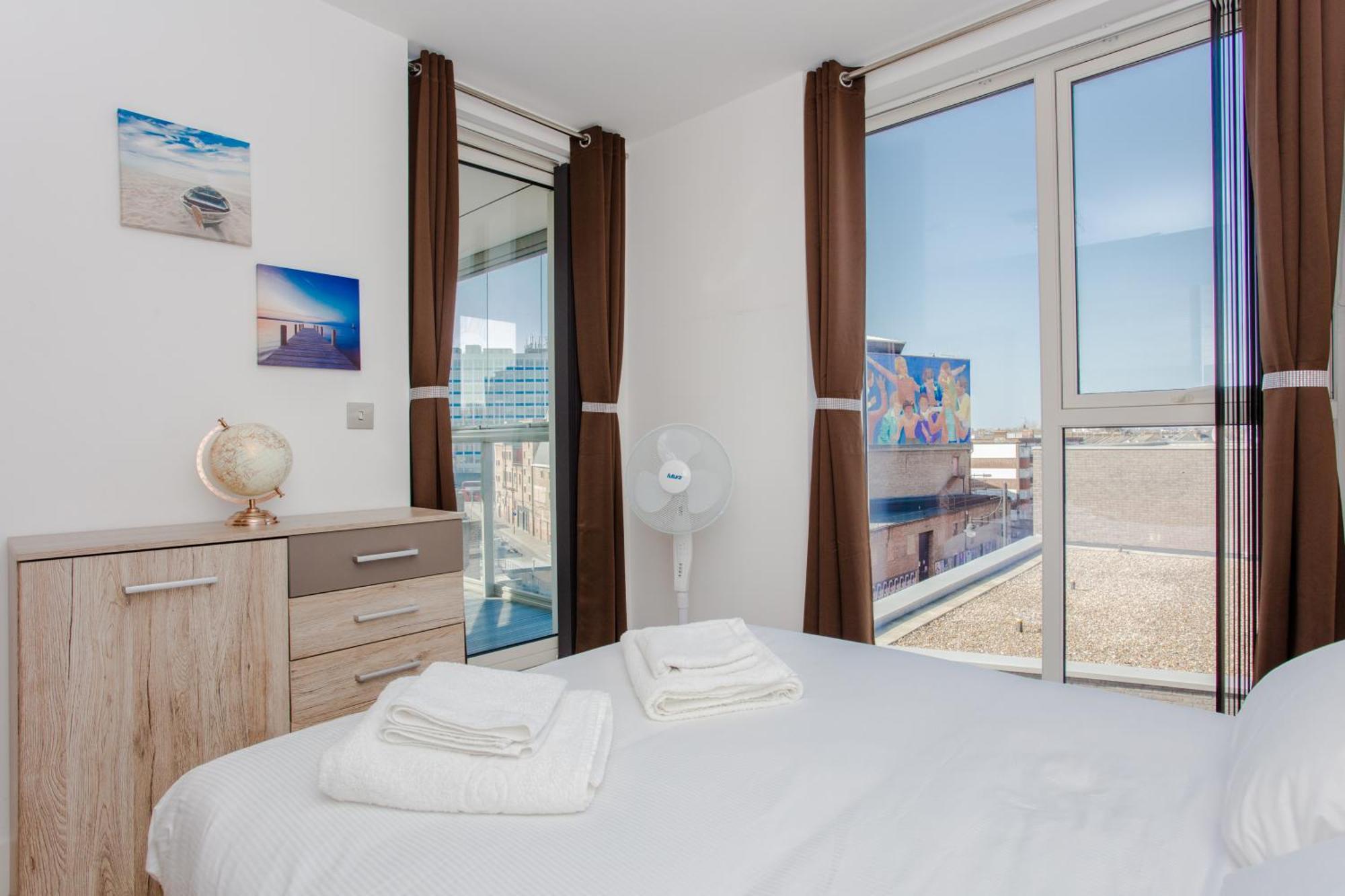 Brand New 2 Bedroom 2 Bath Flat At Brixton Station And O2 For Max 8 Guests Londra