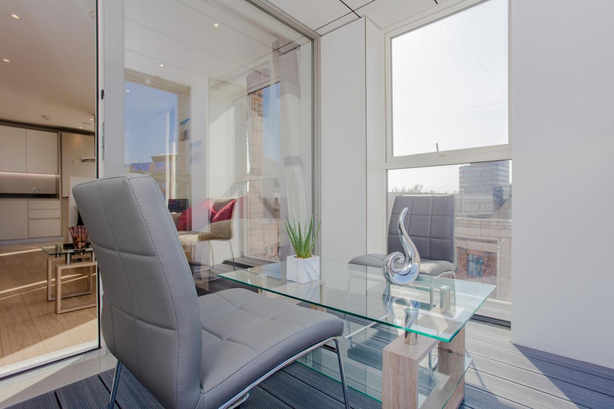Brand New 2 Bedroom 2 Bath Flat At Brixton Station And O2 For Max 8 Guests Appartamento